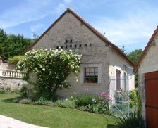 France Nouvelle-Aquitaine Senillé-Saint-Sauveur vacation rental compare prices direct by owner 9464909