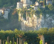 France Occitanie Saint-Cirq-Lapopie vacation rental compare prices direct by owner 5006619