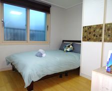 South Korea Jeju-do Jeju-si vacation rental compare prices direct by owner 6597275