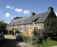France Bretagne Merléac vacation rental compare prices direct by owner 4974587