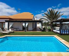 Spain Canary Islands La Oliva vacation rental compare prices direct by owner 5093026