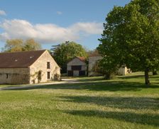 France Nouvelle-Aquitaine Saint Cernin de Labarde vacation rental compare prices direct by owner 4827501