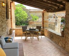 Spain Girona Fontcoberta vacation rental compare prices direct by owner 25195808