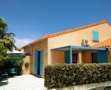 France Occitanie Canet-En-Roussillon vacation rental compare prices direct by owner 4962089