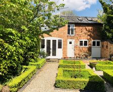 United Kingdom Warwickshire Tiddington Stratford upon Avon vacation rental compare prices direct by owner 4580181