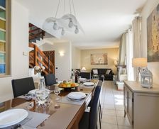 Italy Piemonte Orta San Giulio vacation rental compare prices direct by owner 4877366