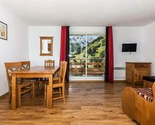 France Provence - Alpes - Cote d'Azur La Foux d’Allos vacation rental compare prices direct by owner 9413811