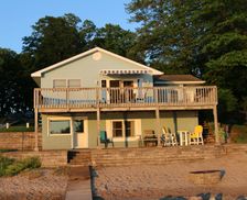 United States Michigan Traverse City vacation rental compare prices direct by owner 516530