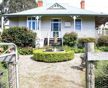 Australia VIC Wandin North vacation rental compare prices direct by owner 6692684