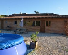 France Occitanie Riguepeu vacation rental compare prices direct by owner 4595337