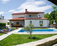 Croatia Istarska županija Pićan vacation rental compare prices direct by owner 4898347