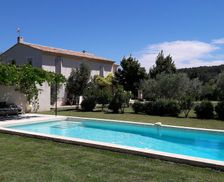 France Provence-Alpes-Côte-D’Azur Plan-D'orgon vacation rental compare prices direct by owner 5515476