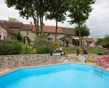 France Nouvelle-Aquitaine Naillat vacation rental compare prices direct by owner 4451057