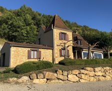 France Nouvelle-Aquitaine Bézenac vacation rental compare prices direct by owner 6691047