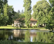 France Nouvelle-Aquitaine Uchacq-Et-Parentis vacation rental compare prices direct by owner 4754584
