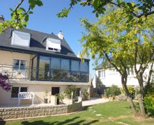 France Bretagne Saint-Jouan-Des-Guérets vacation rental compare prices direct by owner 4269671