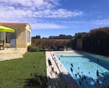 France Provence-Alpes-Côte-D’Azur Châteauneuf-De-Gadagne vacation rental compare prices direct by owner 4187758
