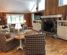 United States Michigan Charlevoix vacation rental compare prices direct by owner 1287543
