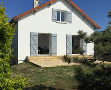 France Normandie Jullouville vacation rental compare prices direct by owner 4391232