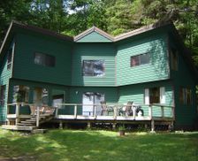Canada British Columbia Quadra Island vacation rental compare prices direct by owner 3240767
