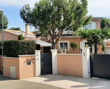 France Provence-Alpes-Côte-D’Azur Entraigues-Sur-La-Sorgue vacation rental compare prices direct by owner 4882912