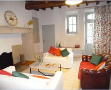 France Midi Pyrenees/gers IDRAC RESPAILLES vacation rental compare prices direct by owner 4329841