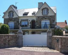 France Normandie Granville vacation rental compare prices direct by owner 5156487