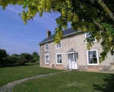 United Kingdom Isle of Wight Brighstone vacation rental compare prices direct by owner 4262879