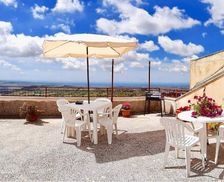 Italy Sicilia Partanna vacation rental compare prices direct by owner 4604744