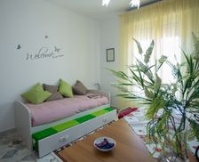 Italy Sicily Niscemi vacation rental compare prices direct by owner 4757536