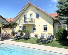 Germany RP Hochstadt (Pfalz) vacation rental compare prices direct by owner 4602065