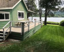 Canada British Columbia Shawnigan Lake vacation rental compare prices direct by owner 580989