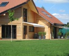 France Auvergne-Rhône-Alpes Villaz vacation rental compare prices direct by owner 4299757