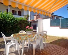 Italy Emilia-Romagna Lido delle Nazioni vacation rental compare prices direct by owner 4007456