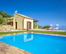 Italy Sicilia Cefalù vacation rental compare prices direct by owner 4367443