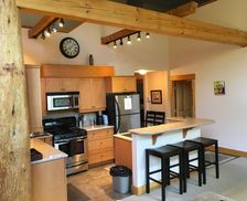 Canada British Columbia Red Mountain Village vacation rental compare prices direct by owner 2688209