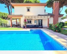 Spain Cádiz Chiclana de la Frontera vacation rental compare prices direct by owner 4026592