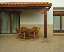 Spain Cantabria Santillana del Mar vacation rental compare prices direct by owner 9447211