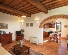 Italy Tuscany San giovanni D asso   Siena vacation rental compare prices direct by owner 33324588