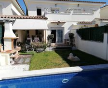 Spain CT L'Escala vacation rental compare prices direct by owner 4116019