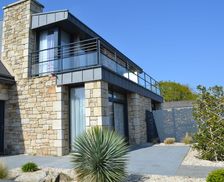 France Bretagne Perros-Guirec vacation rental compare prices direct by owner 4350139