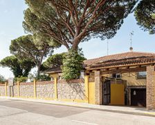 Spain  Chiclana de la Frontera vacation rental compare prices direct by owner 6561944