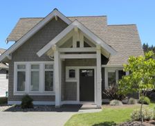 Canada British Columbia Qualicum Beach vacation rental compare prices direct by owner 483999