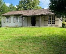 France Nouvelle-Aquitaine Chalais vacation rental compare prices direct by owner 4079634