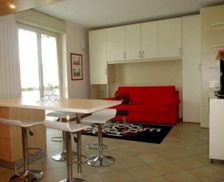 Italy Lombardy Milan vacation rental compare prices direct by owner 4262928
