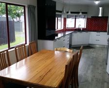 New Zealand Tauranga Omanu vacation rental compare prices direct by owner 6617030