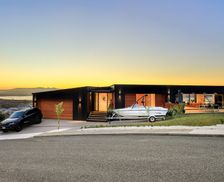 New Zealand Nelson Britannia Heights vacation rental compare prices direct by owner 6781636