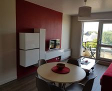 France Normandie Courseulles-sur-Mer vacation rental compare prices direct by owner 3952491