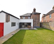 United Kingdom West Sussex Southbourne vacation rental compare prices direct by owner 4411712