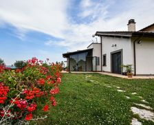 Italy Lazio Grotte di Castro vacation rental compare prices direct by owner 5054056